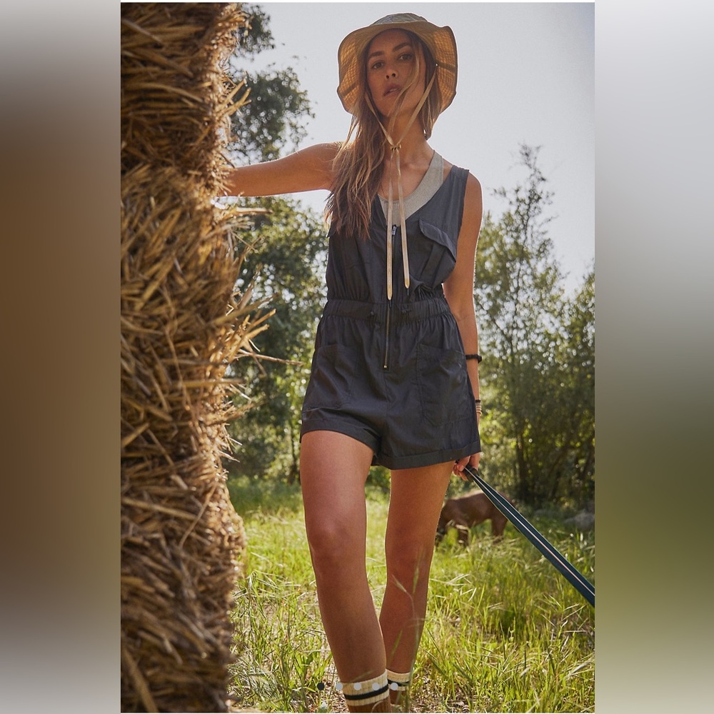 Noiseless Back On Trek Shortsie | FP Movement